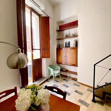 Domus Myoho Apartment Каляри Екстериор снимка